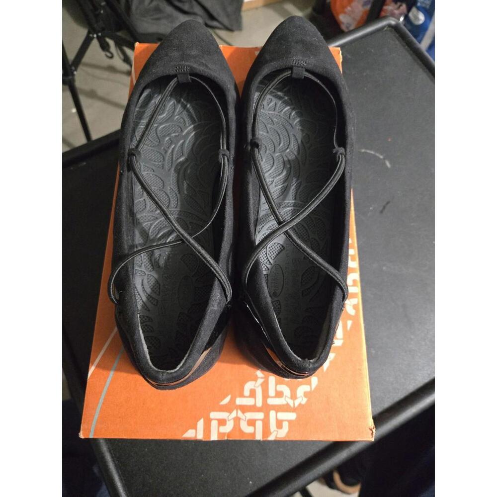 Propét Emma Black Suede Strappy Ballet Flats Size 9 AA Narrow - Picture 5 of 5